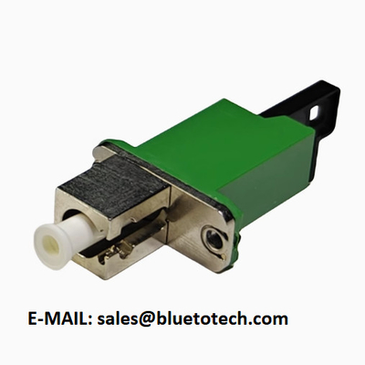 Adaptador híbrido de fibra óptica de modo único verde Simplex E2000/APC para LC/APC em estoque